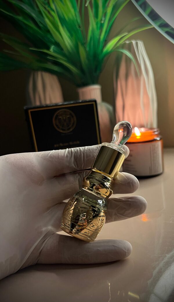 White Oudh - Image 3